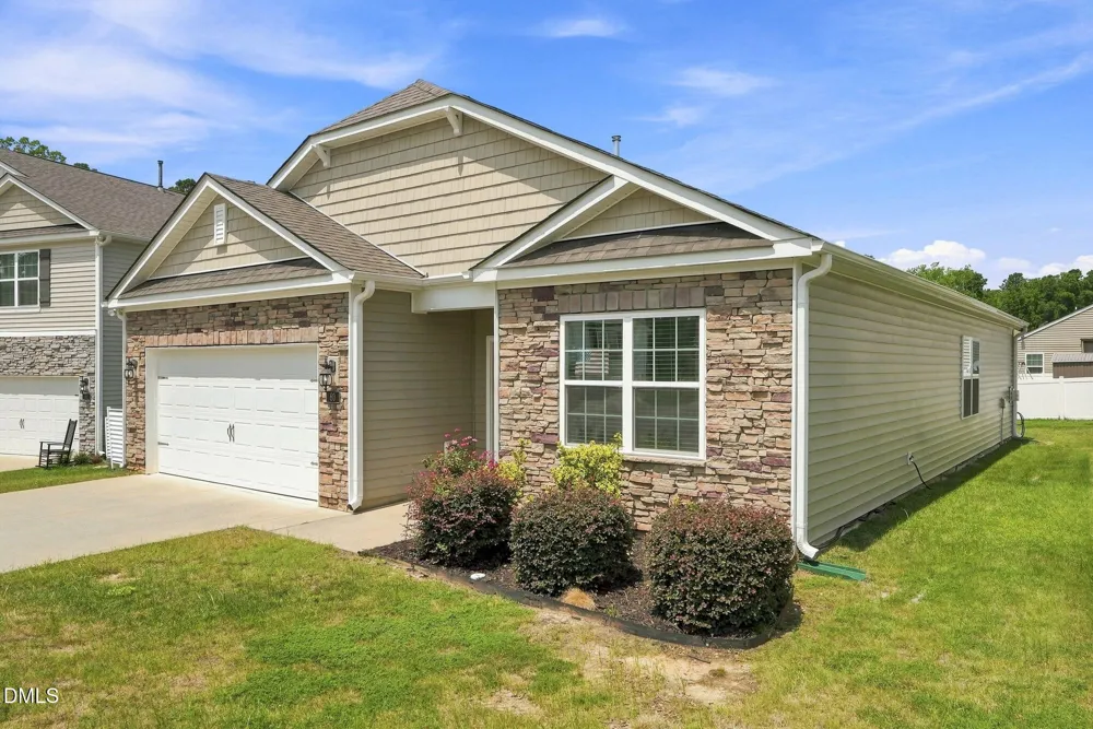 80 Purple Trace Clayton, NC 27527