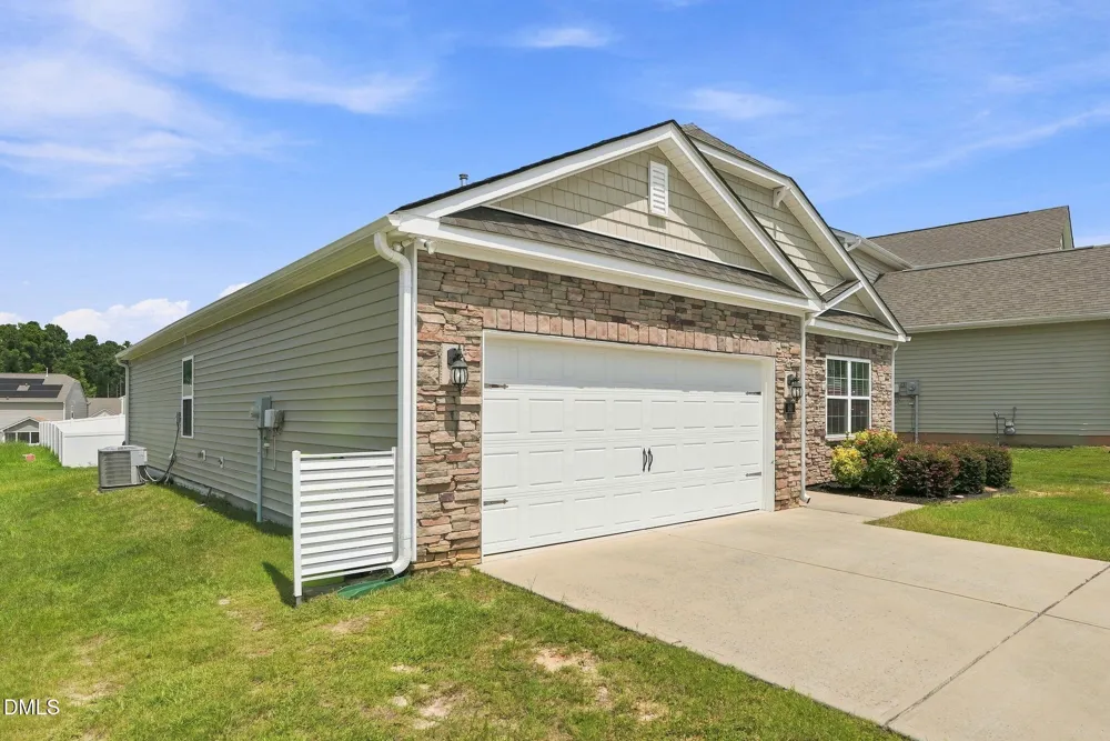 80 Purple Trace Clayton, NC 27527