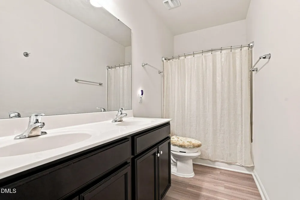 80 Purple Trace Clayton, NC 27527