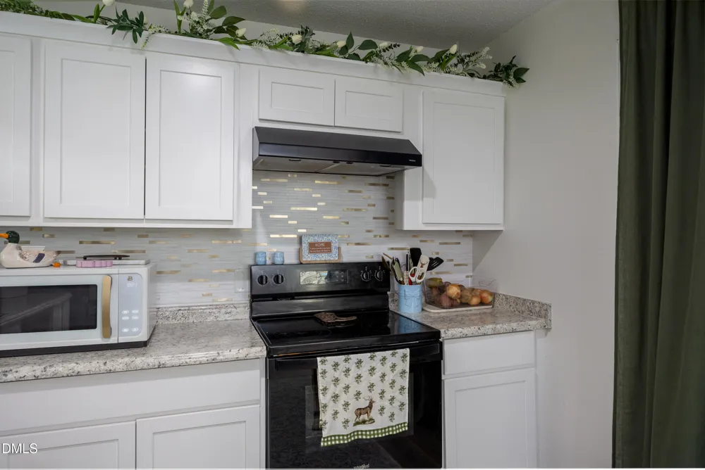 1307 W Pearsall Street Dunn, NC 28334