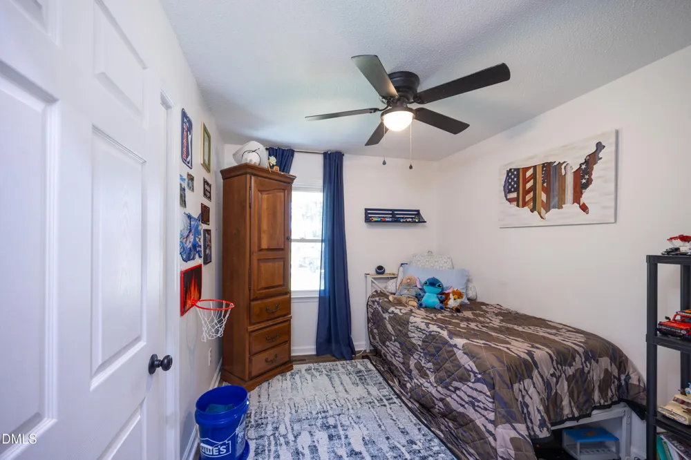 1307 W Pearsall Street Dunn, NC 28334