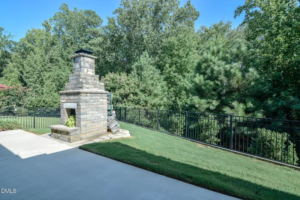60 Bramble Lane Clayton, NC 27527
