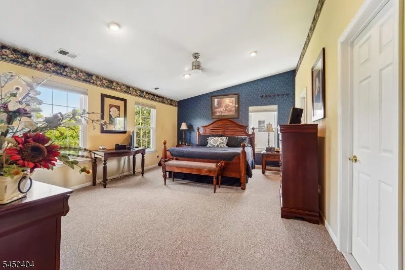 43 Alvin Sloan Ave Washington, NJ 07882
