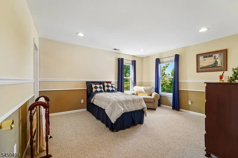 43 Alvin Sloan Ave Washington, NJ 07882