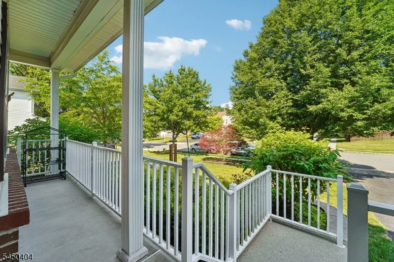 43 Alvin Sloan Ave Washington, NJ 07882