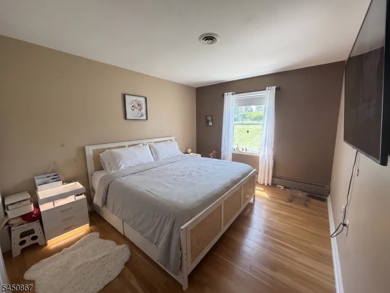 162 Polkville Rd Knowlton, NJ 07832