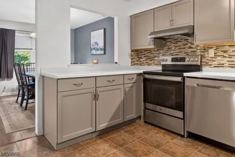 910 Renate Drive