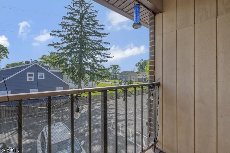 38 Foxhall Middlesex, NJ 08846