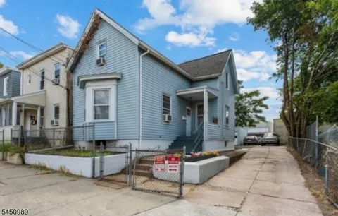 141 Kearney St