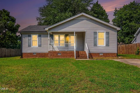 805 Hepplewhite Court