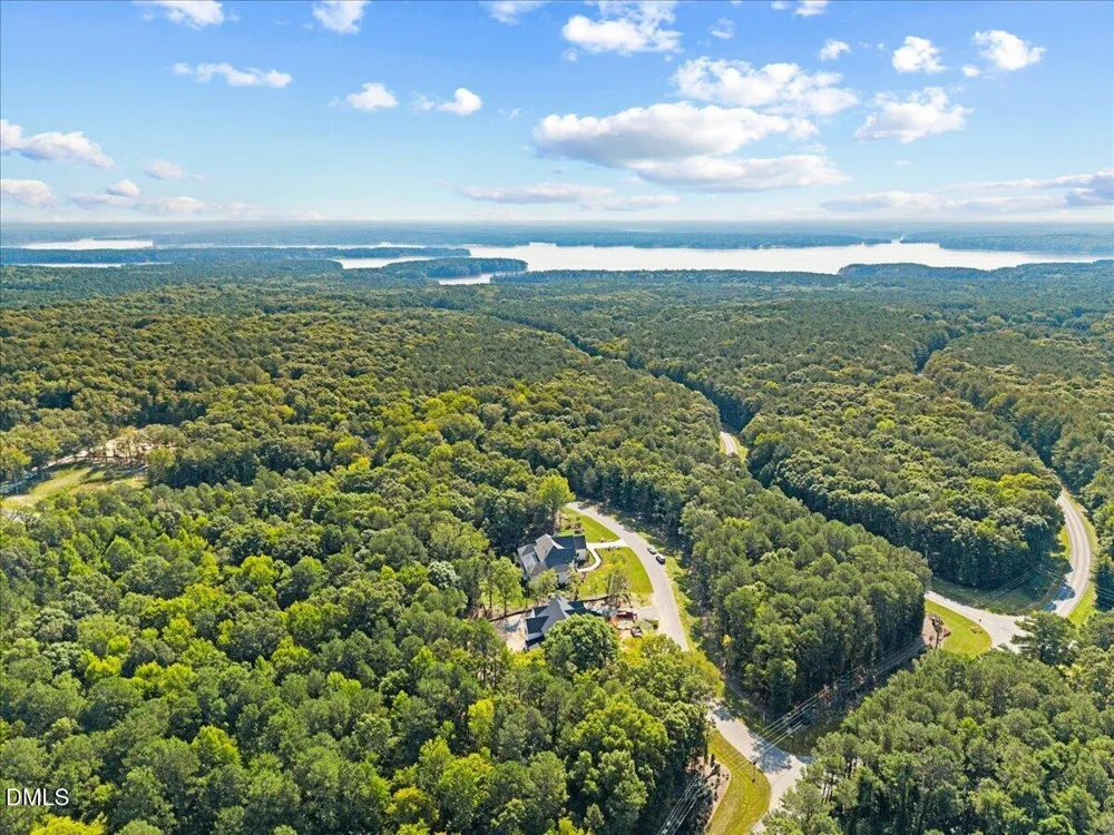 93 Firefly Overlook Road Pittsboro, NC 27312