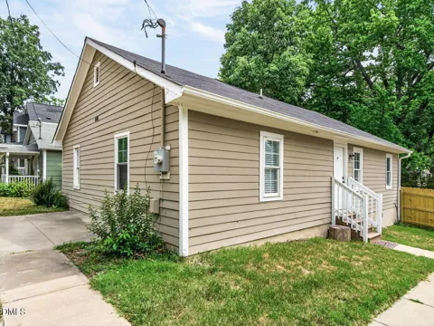 418 Allen Road