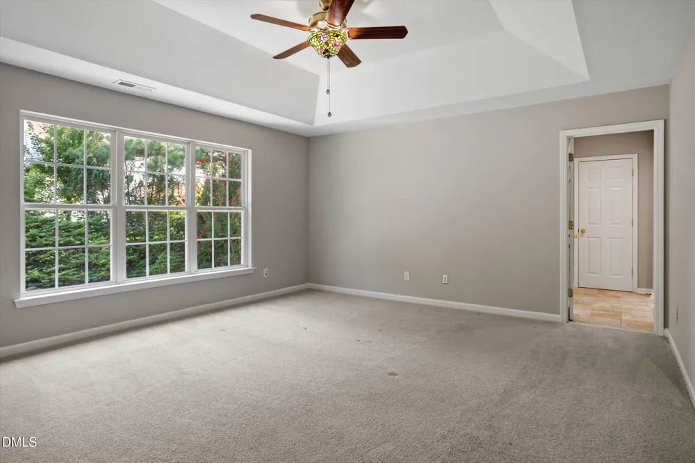 611 Sherwood Forest Place Cary, NC 27519