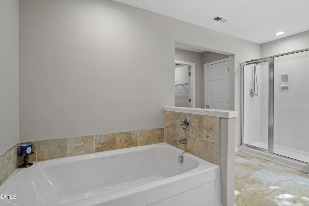 611 Sherwood Forest Place Cary, NC 27519