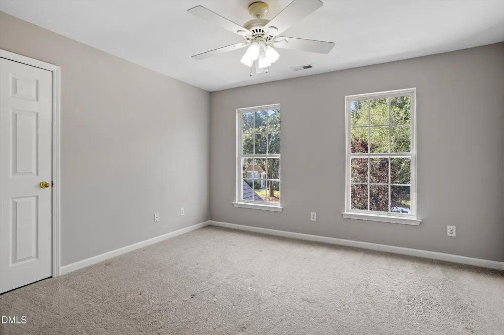 611 Sherwood Forest Place Cary, NC 27519