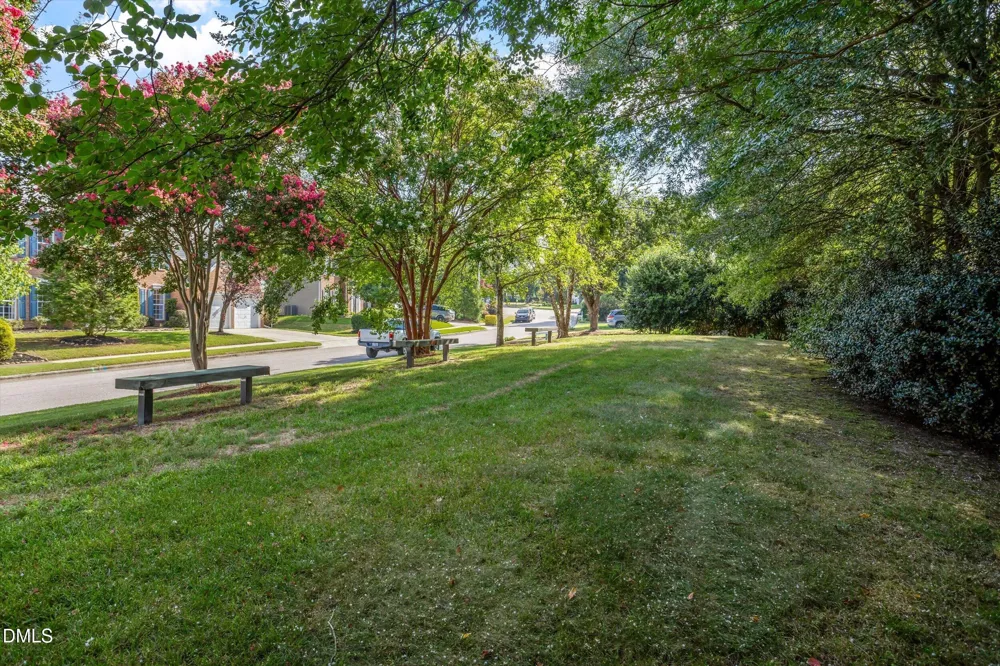 611 Sherwood Forest Place Cary, NC 27519