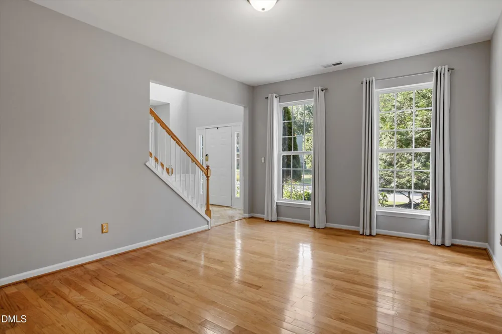 611 Sherwood Forest Place Cary, NC 27519