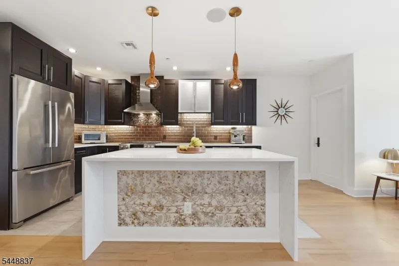 227 4th St #402 Unit 402 Jersey City, NJ 07302