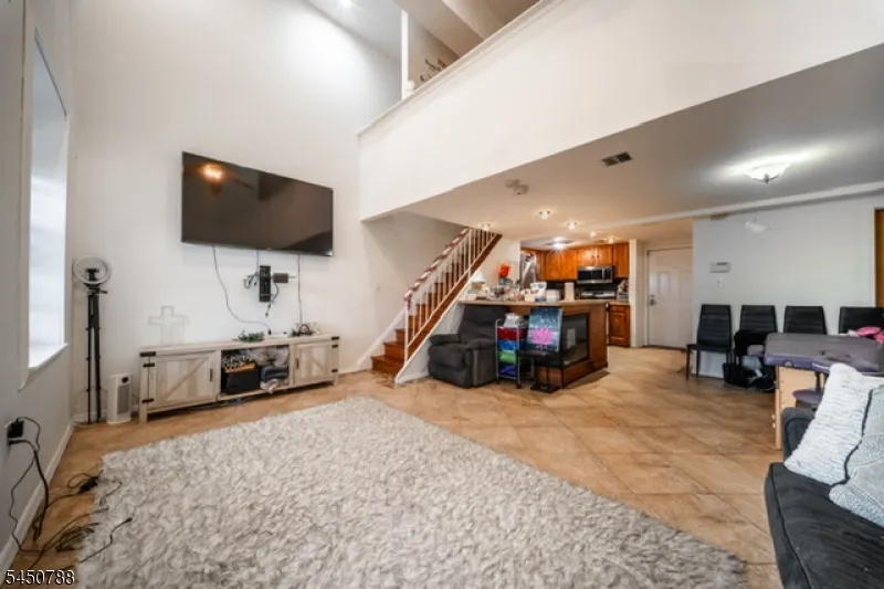 16 Jacques Street #21 Unit 21 Elizabeth City, NJ 07201