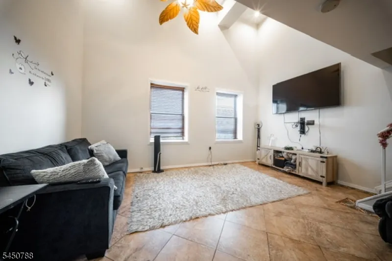 16 Jacques Street #21 Unit 21 Elizabeth City, NJ 07201