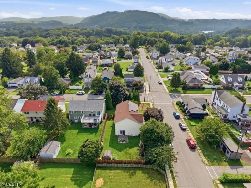 360 Congress St Phillipsburg Town, NJ 08865