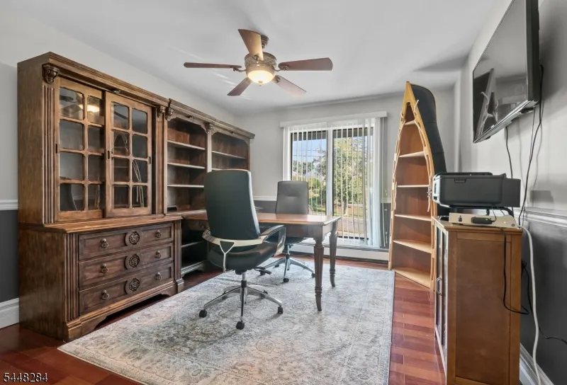 8 Cracco Ln Wayne, NJ 07470