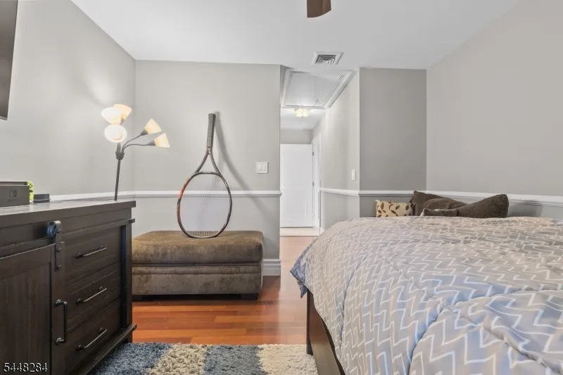 8 Cracco Ln Wayne, NJ 07470