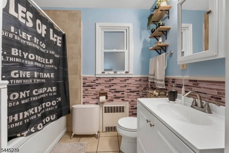 196 Gabriel Ter Sayreville, NJ 08879