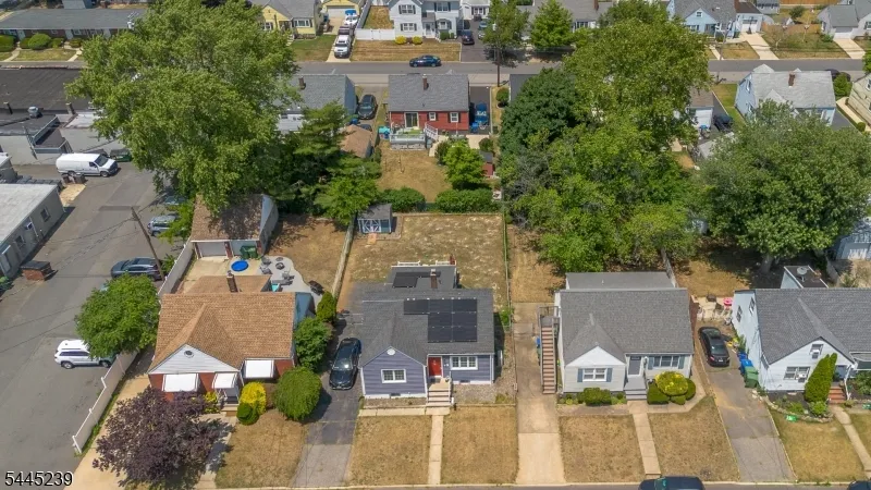 196 Gabriel Ter Sayreville, NJ 08879