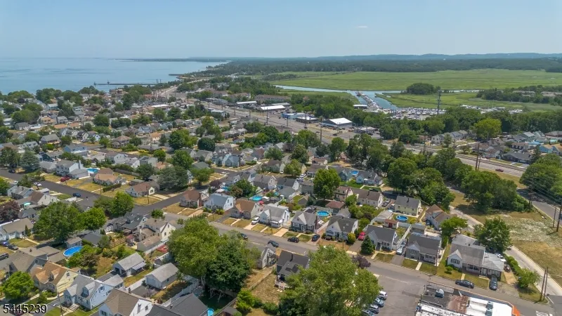 196 Gabriel Ter Sayreville, NJ 08879