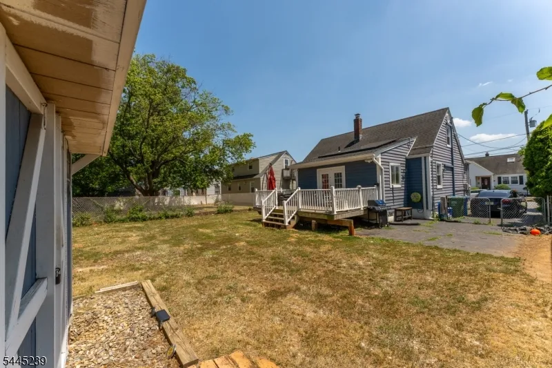 196 Gabriel Ter Sayreville, NJ 08879