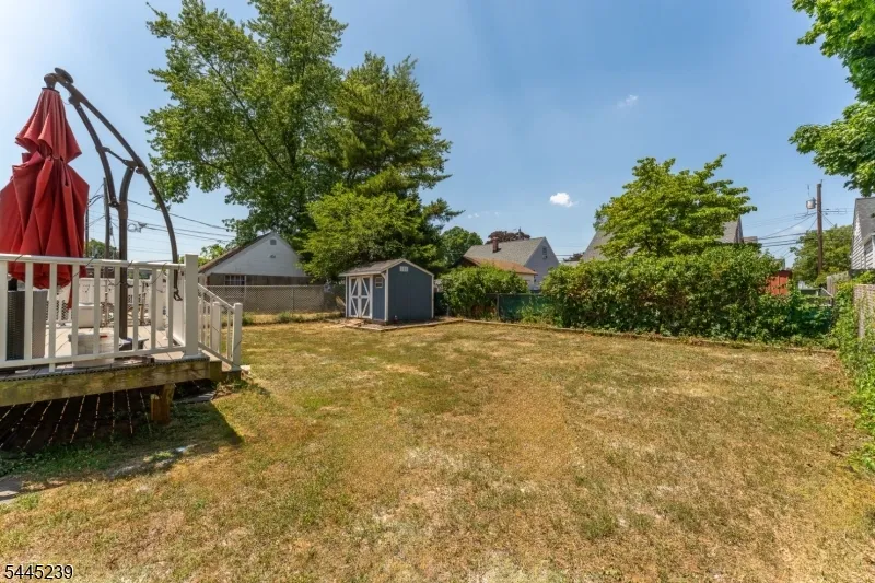 196 Gabriel Ter Sayreville, NJ 08879