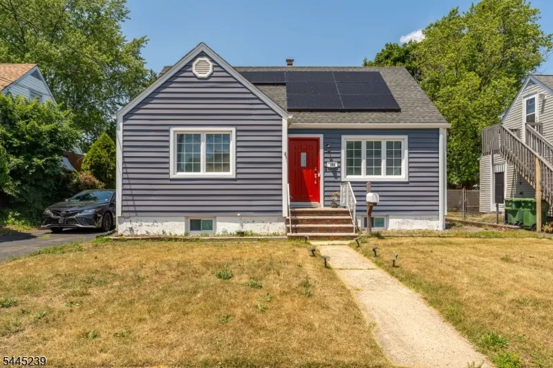 196 Gabriel Ter Sayreville, NJ 08879