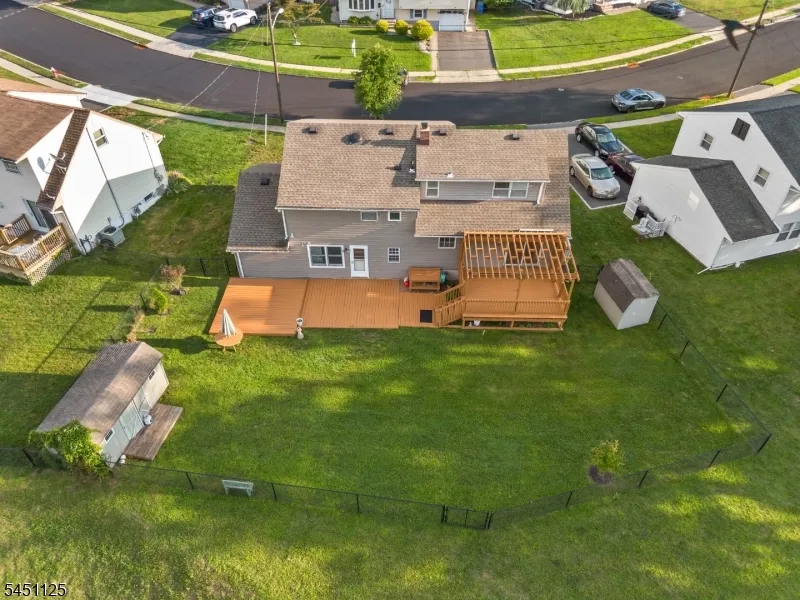 21 Starlit Dr Middlesex, NJ 08846