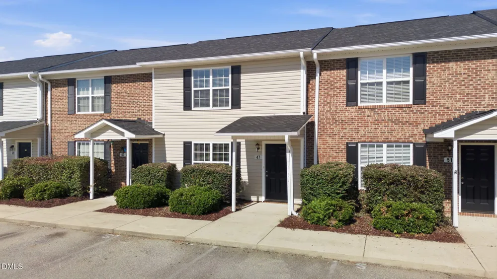 47 Wolf Creek Lane Lillington, NC 27546