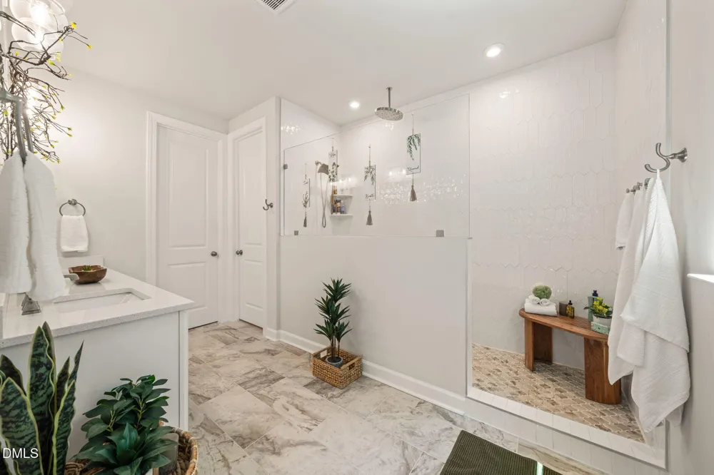 7900 Berry Crest Avenue Raleigh, NC 27617