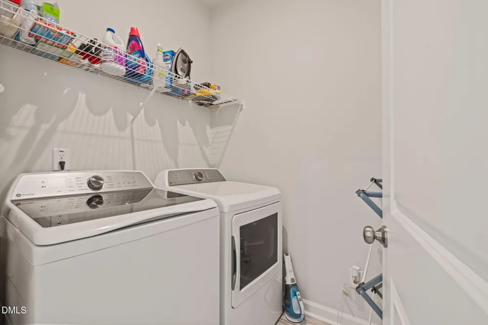 7900 Berry Crest Avenue Raleigh, NC 27617
