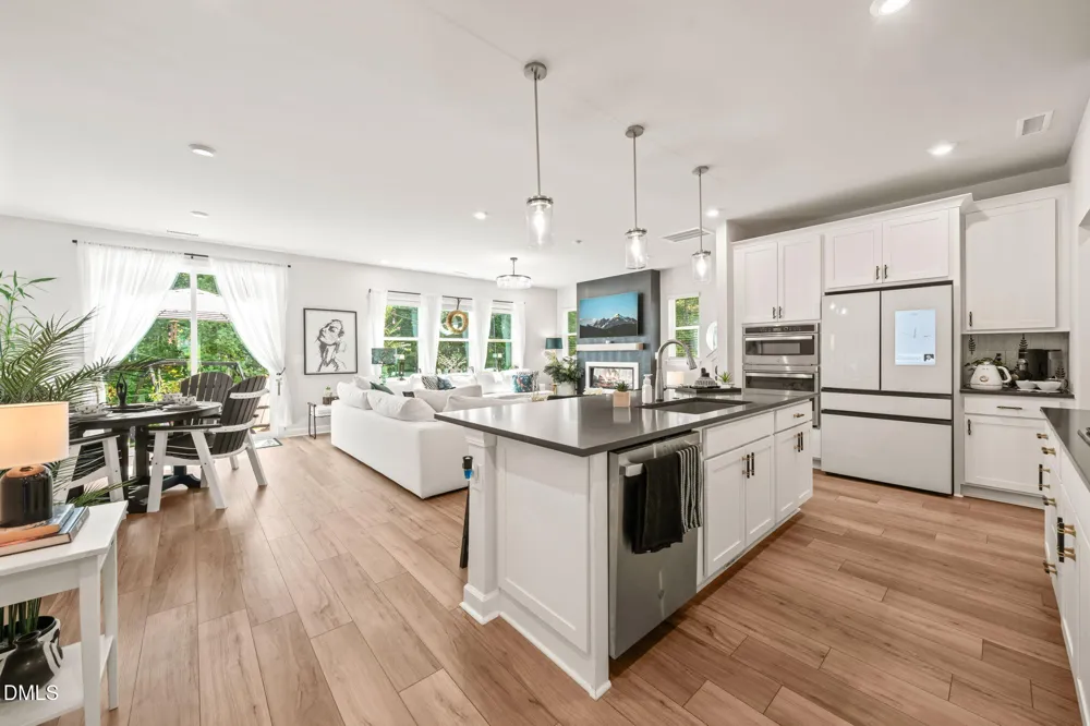 7900 Berry Crest Avenue Raleigh, NC 27617