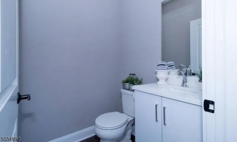 112 Cacciola Pl #A Unit A Westfield Town, NJ 07090