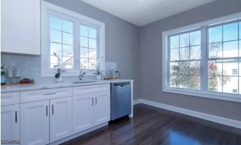 112 Cacciola Pl #A Unit A Westfield Town, NJ 07090