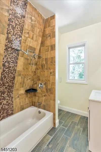 31 Voorhees St Newark City, NJ 07108