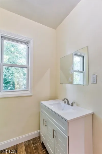 31 Voorhees St Newark City, NJ 07108