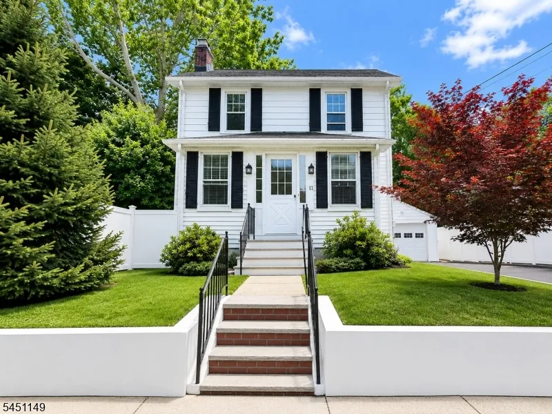 11 Van Dyke Pl Summit City, NJ 07901