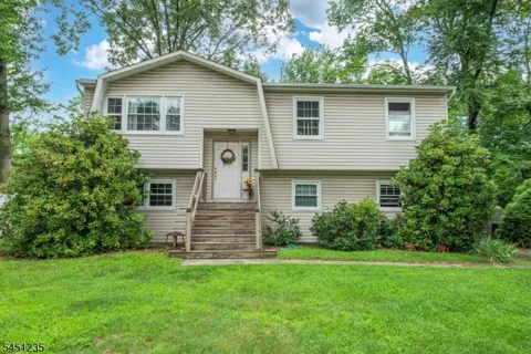 21 HALL AVENUE