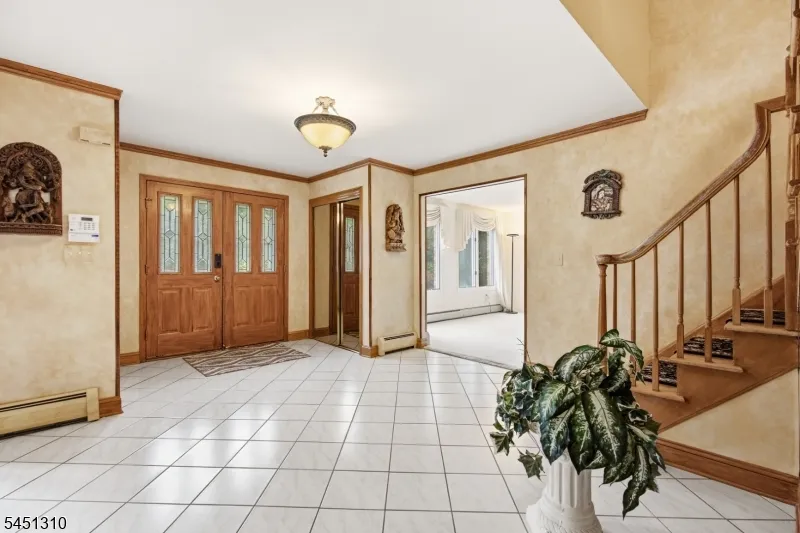 37 Continental Rd Parsippany-Troy Hills, NJ 07950