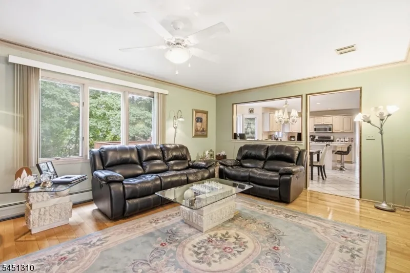 37 Continental Rd Parsippany-Troy Hills, NJ 07950