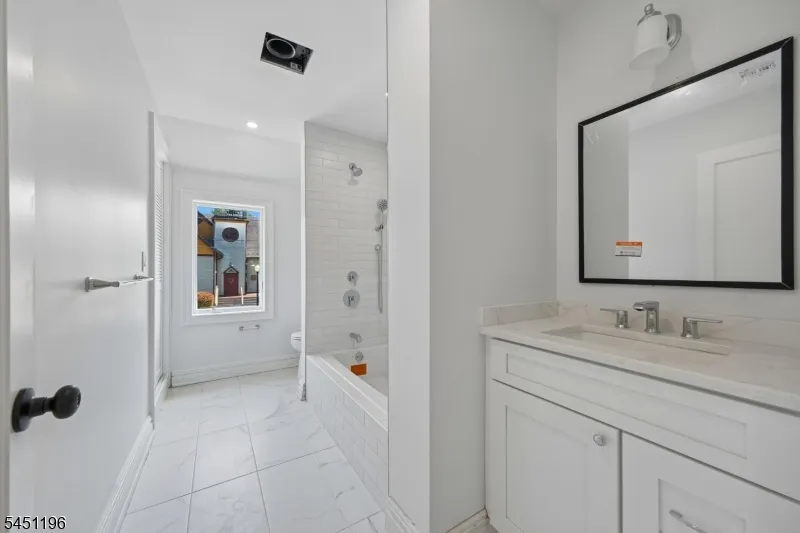63 Port Colden Rd #1 Unit 1 Washington, NJ 07882