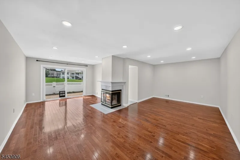 1004 Bayley Ct Bridgewater, NJ 08807