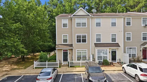 8621 Neuse Club Lane