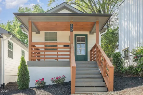 15 Saint Augustine Avenue